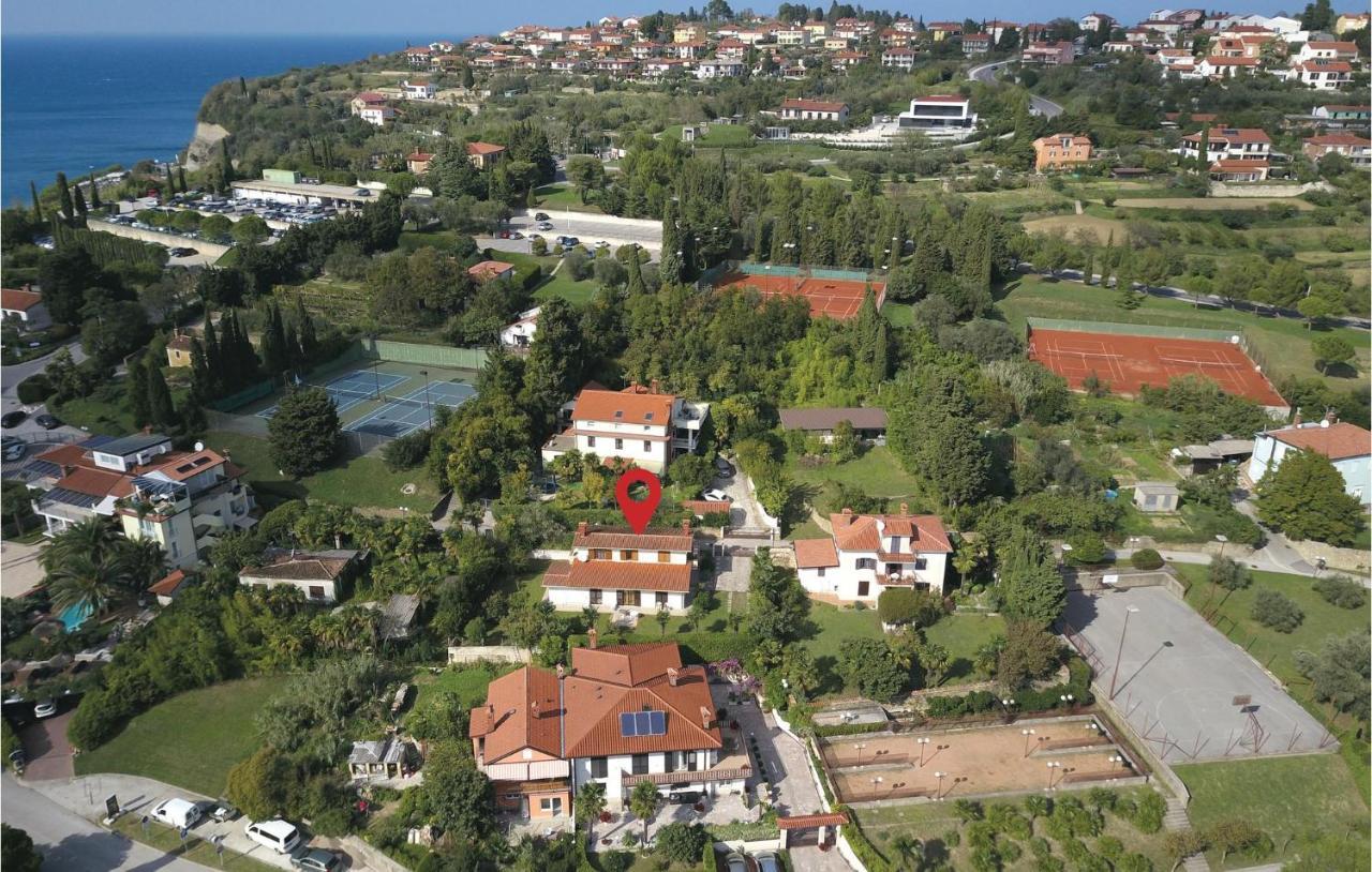 Awesome Apartment In Portoroz With Wifi מראה חיצוני תמונה